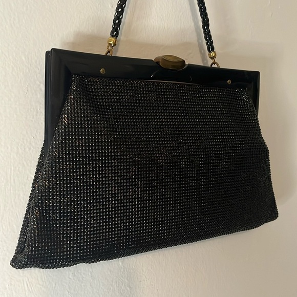 VTG 1940’s Mesh Whiting & Davis Black Handbag - Picture 8 of 8